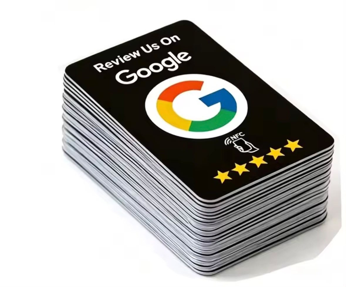 Pila di Google Review Card NFC nere
